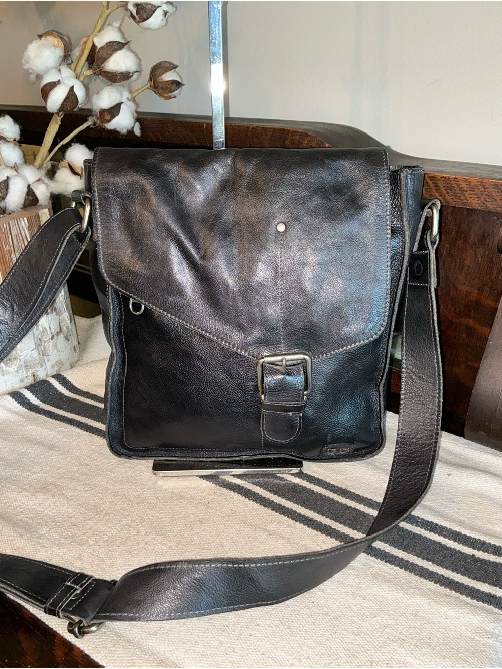 NWOT Bed Stu Leather Venice Beach Crossbody Bag Black Rustic Retail $240